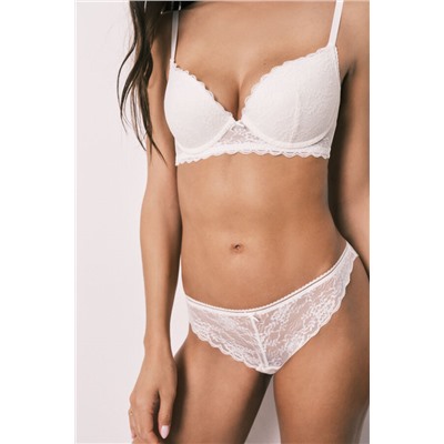 Braga clásica encaje blanco