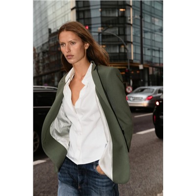 STRAIGHT BLAZER WITH SHOULDER PADS