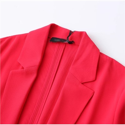 Свободный пиджак с завязкой на талии