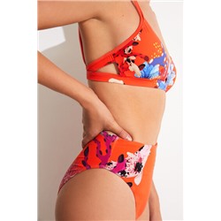 Top bikini triángulo corales