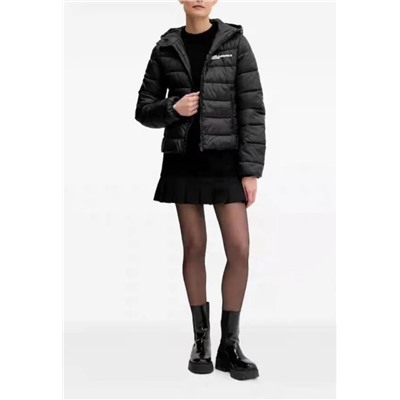 Женская куртка КАР*Л😎