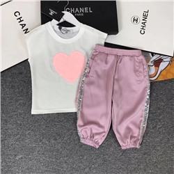 Костюм   на девочку