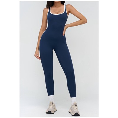 Женский комбинезон для занятий спортом