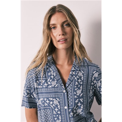 Pijama camisero largo manga corta estampado bandana azul