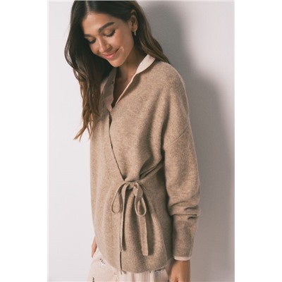 Cárdigan liso punto tricot beige