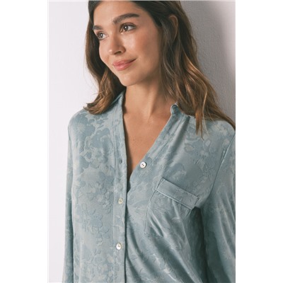 Pijama camisero largo jacquard floral verde