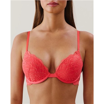 Sujetador ultra push-up de encaje rosa
