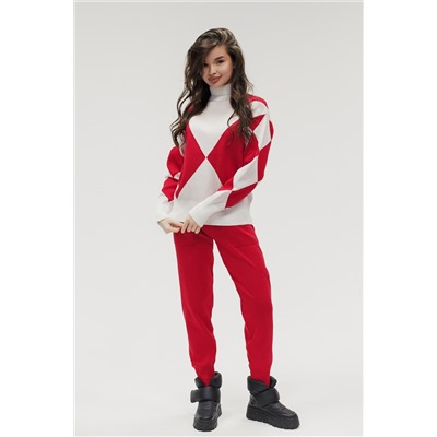 Вязаный костюм трикотажный с брюками