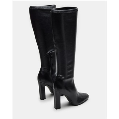 EXCLUSIVE Aria Black