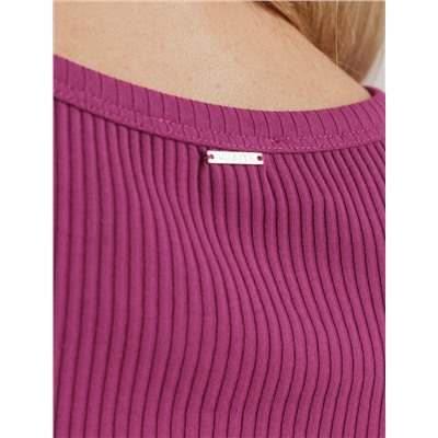 Топ из трикотажа в широкий рубчик