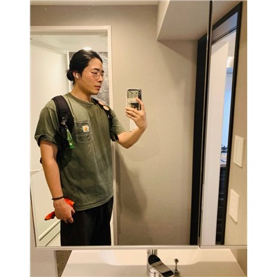 Футболка с эффектом потертостей Кархат*т