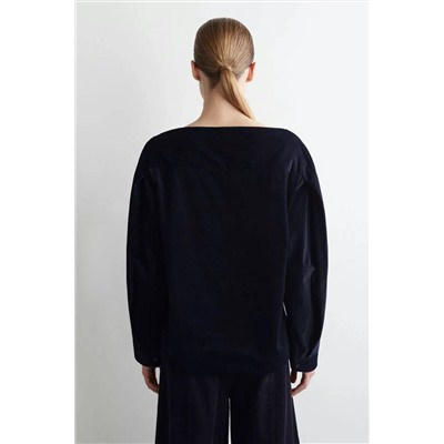 Женская цельная рубашка из тонкого вельвета с вырезом-лодочкой КО*С