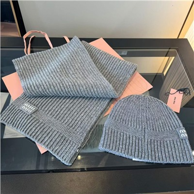 Теплый кашемировый набор унисекс МИУ МИ*У