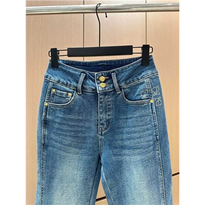 Женские джинсы  LOEW*E