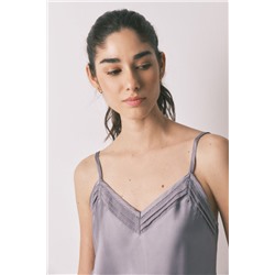 Set de pijama satén y encaje gris