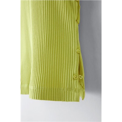 BUTTONED RIBBED T-SHIRT