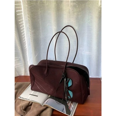 Универсальная и вместительная женская сумка