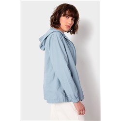 Cortavientos con capucha Celeste