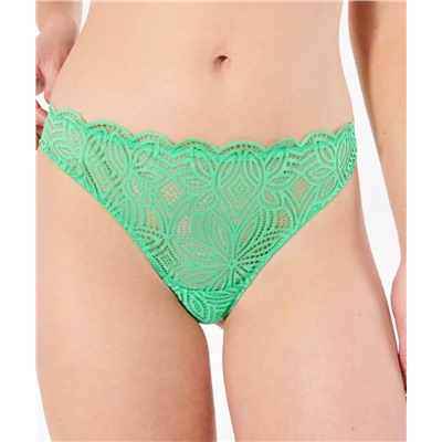 Tanga de encaje floral