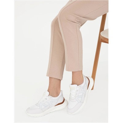 Beyaz Sneaker