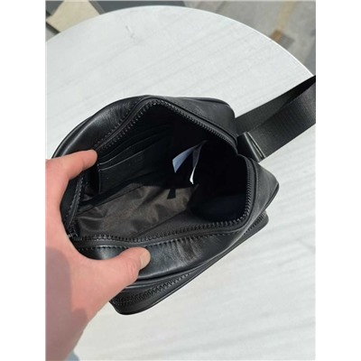 Кожаная сумка Burberr*y унисекс