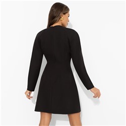 Платье приталенное, Любовь с первого платья