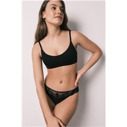 Braga clásica modal y encaje negra