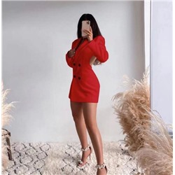 Двубортный костюм с открытой спиной