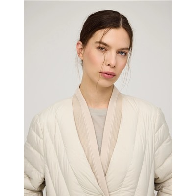 Молочная стеганая куртка