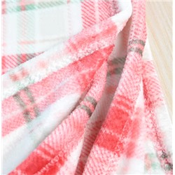 Мягкий и комфортный коралловый флисовый плед