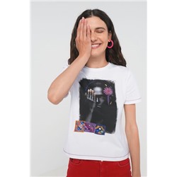 Camiseta arty pespuntes