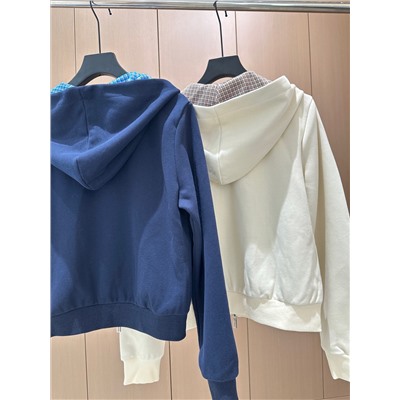 Костюм люкс