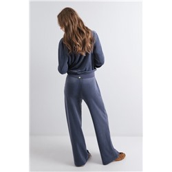 Pantalón terciopelo suave azul