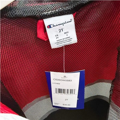 Детская куртка-ветровка, экспорт ЧАМПИО*Н  Материал: полиэстер