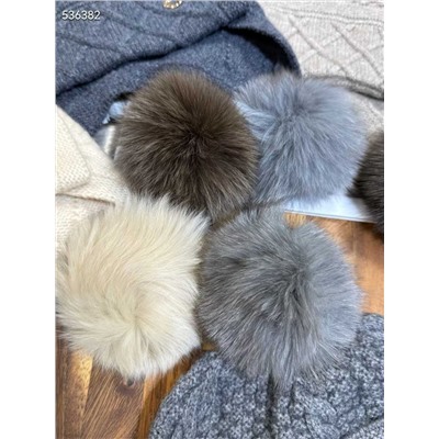 Женская шапка с помпоном  Lor*o Pian*a