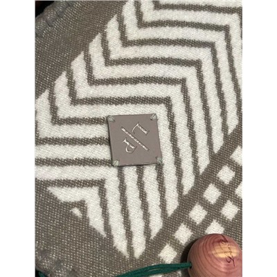 Теплый плед /покрывало из смесовой шерсти   Lor*o Pian*a