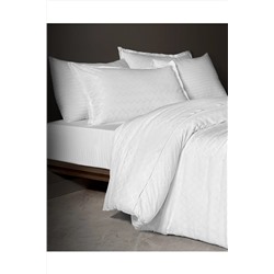 Madame Coco Wissale King Size Jakarlı Saten Nevresim Takımı - Beyaz 1KNTCC0632-8682116896771