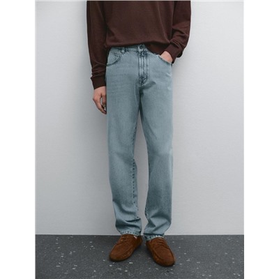 Tapered fit jeans
