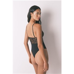 Body tul bordado animal print negro