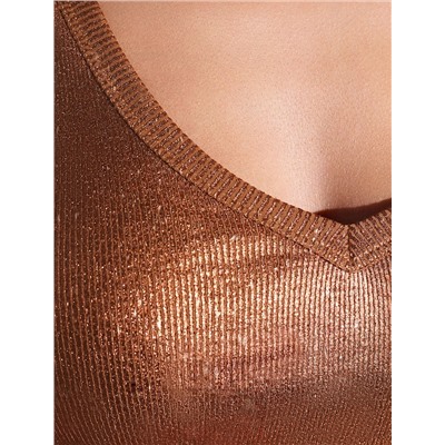 Футболка облегающая из хлопка в рубчик с V вырезом и матовым покрытием металлик