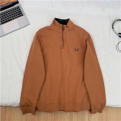 Мужской свитшот с воротником-стойкой Chap*s  Экспорт