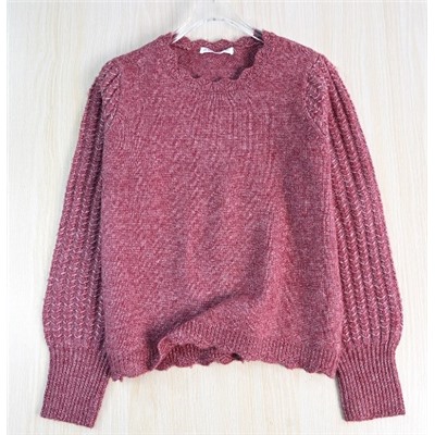 Свободный повседневный свитер с круглым вырезом и рукавами-фонариками