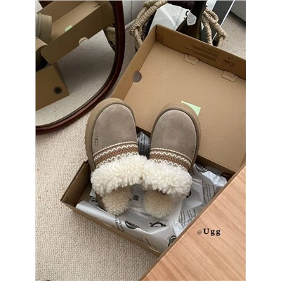 Женские сабо  УГ*Г