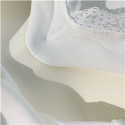 Красивый нежный топ с кружевом