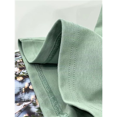 Лонгслив Изящный вышитый логотип бренда, ткань из чистого хлопка. Он эластичен и очень приятен на ощупь. На ощупь он напоминает воск и настолько удобен, что заставляет вас плакать ~ Даже если вы носите его слой за слоем, он не ощущается. раздутый и удобно сидит. Детали ручной работы очень хороши, и он также очень подходит для ежедневных поездок на работу и занятий спортом. Его можно носить отдельно или как внутренний слой. Это очень практично!