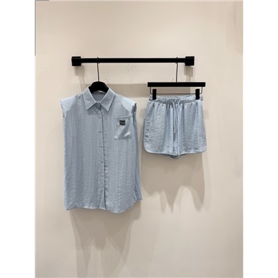 Костюм люкс распродажа