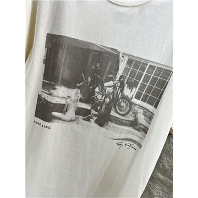 Новый стиль для ранней весны, уличная футболка с графическим рисунком в стиле ретро, ​​с уникальным графическим дизайном и акцентом на верхней части тела