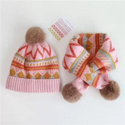 Шапка и шарф для мальчиков и девочек. Размер 2-12 лет