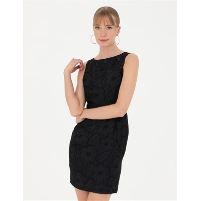Siyah Slim Fit Dokuma Elbise