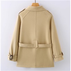 Короткий тренчкот